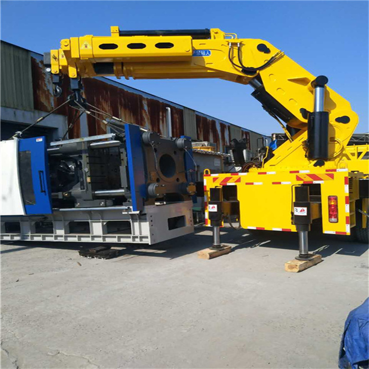 乐至 大吨位折臂吊出租费用解析：一小时租赁多少钱