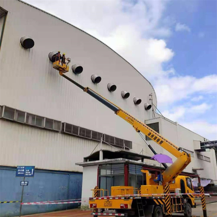 乐至高空作业车出租服务：专业广告牌安装解决方案